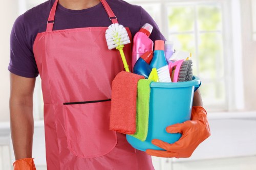 Person viewing cookie policy information on a cleaning service website